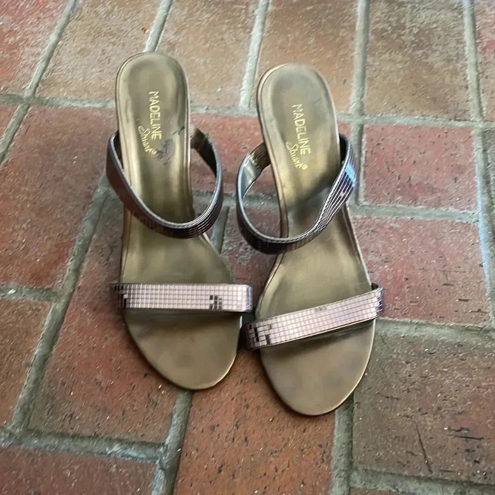 Bronze Metallic Heels‎ 7.5